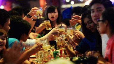   Người Sài Gòn có thể uống 40 triệu lít bia dịp Tết này