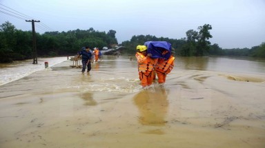  Trung Bộ có mưa to đến rất to, đề phòng nguy cơ lũ quét, sạt lở đất 
