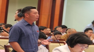   Con trai Bí thư TP.HCM lên chức Phó chủ tịch quận  