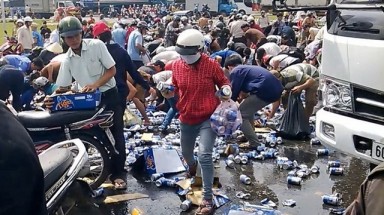  Vụ hôi của: "Bia Tiger không dại gì dàn dựng vở kịch"