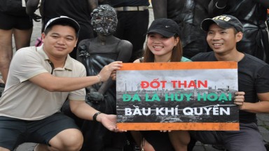  Nâng cao nhận thức của công chúng về các vấn đề liên quan đến biến đổi khí hậu
