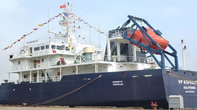  Tàu Việt Nam  bị cướp biển tấn công, bắn chết thuyền viên