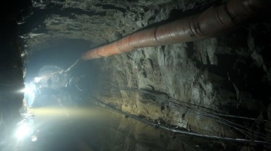  Trắng đêm cứu hộ vụ sập hầm thủy điện
