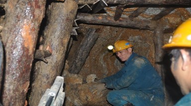   120 lít cháo, 40 lít sữa được thổi cho 12 nạn nhân mỗi ngày