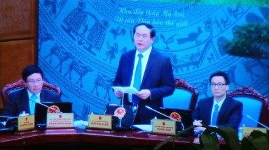  Kiểm soát việc tung tài liệu không đúng sự thật về lãnh đạo
