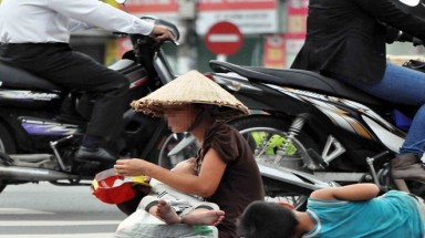   TP HCM: 34 người lang thang, xin ăn bị tạm giữ