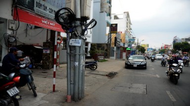  Xóa “mạng nhện”, làm đẹp thành phố 