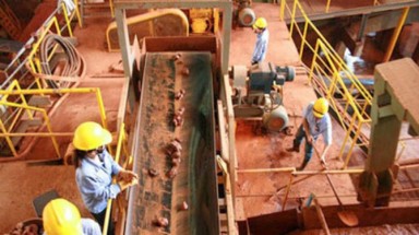  Thu gần 3.700 tỷ đồng từ cấp quyền khai thác khoáng sản