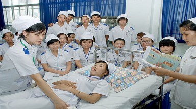  Cần siết chặt chất lượng đào tạo ngành y, dược