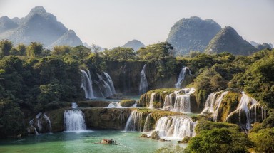  10 thác nước có cảnh quan ngoạn mục nhất thế giới
