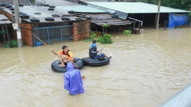   Miền Trung có thể hứng chịu tiếp 2 đợt mưa lớn