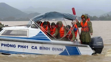  Phó thủ tướng yêu cầu khẩn cấp cứu trợ dân vùng lũ Bình Định